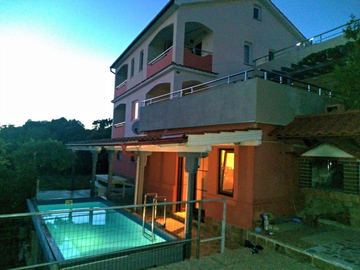 Apartments Lumar Palit Kültér fotó
