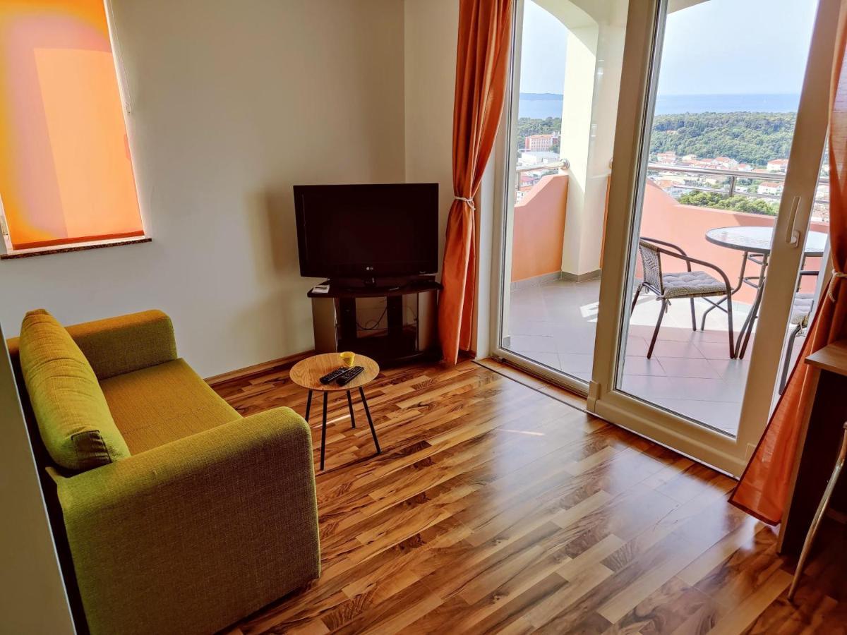 Apartments Lumar Palit Kültér fotó